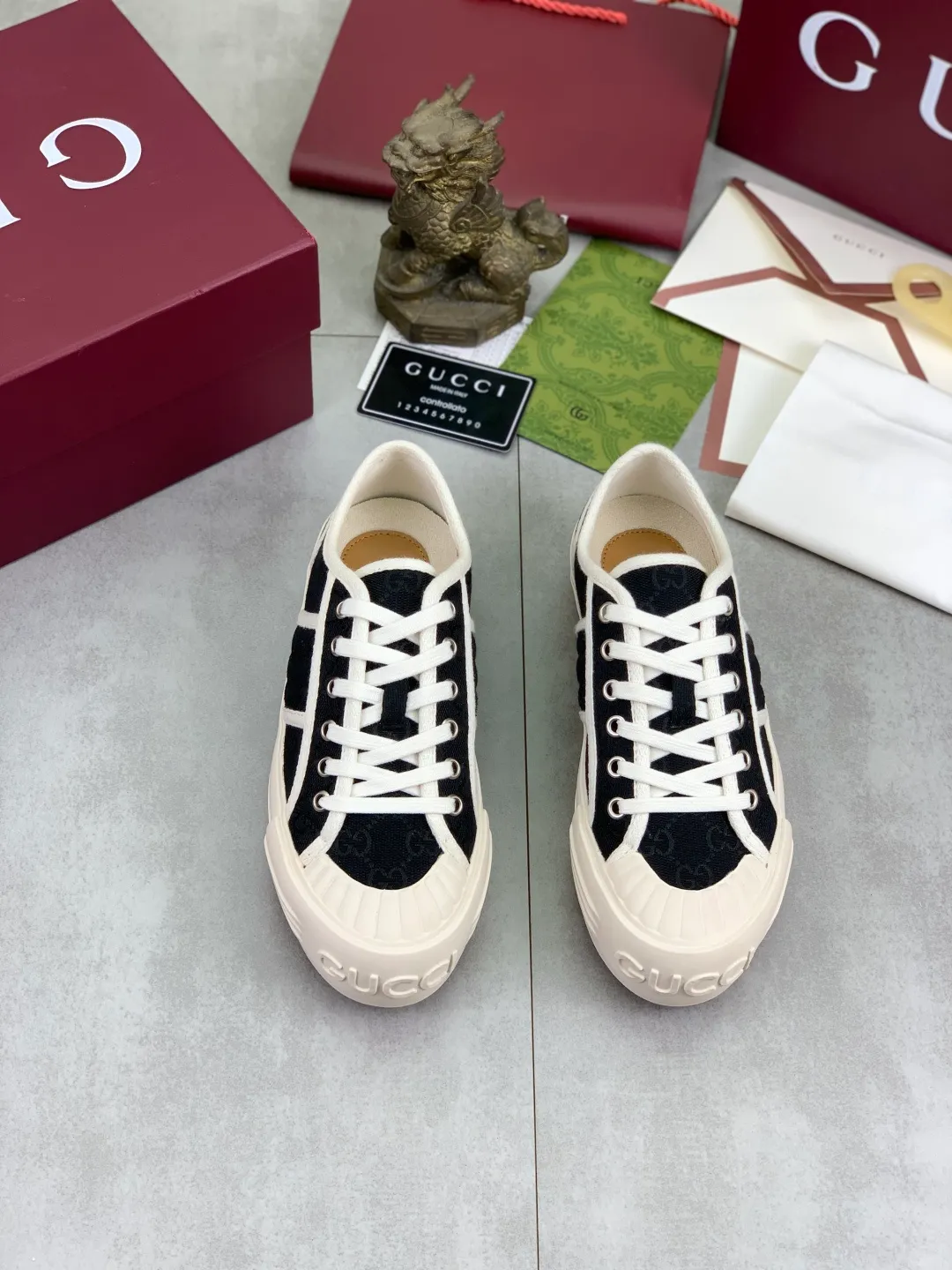 Men's shoes 💰P480 New Gucci thick-soled cloth shoes for women, high-quality version with logo patterned cloth surface, 5mm thick sole, ultra-light shoes, versatile and comfortable.  Fabric: Versatile floral fabric Lining: Versatile canvas Feet: Towel fabric Code number: 35-41 (41 customized) Packaging: Original packaging
